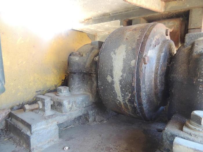 Used Vibrating Conveyor