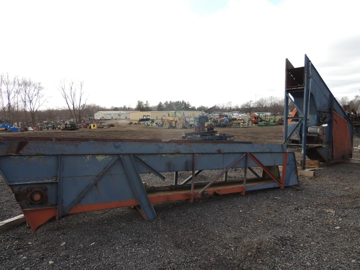 Used waste conveyor