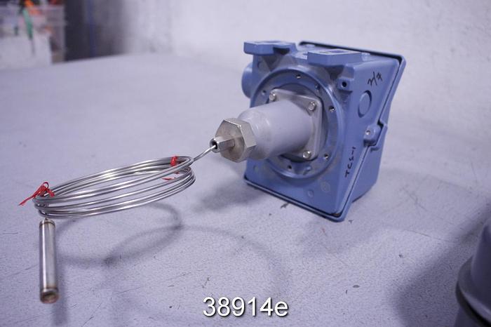 Used United Electric E402-2BSB 9306 Temperature Controlling Equipment #38914