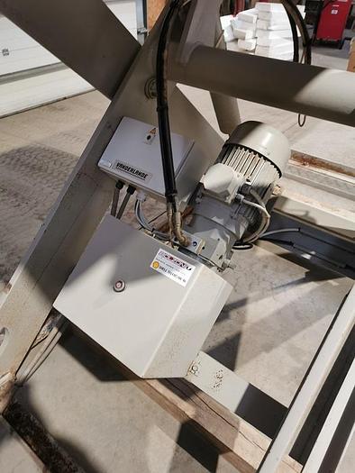 Utilisé Table élévatrice BOLZONI 3000KG