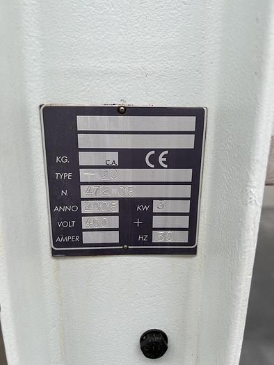 Utilisé Presse à plaquer CMC PF20