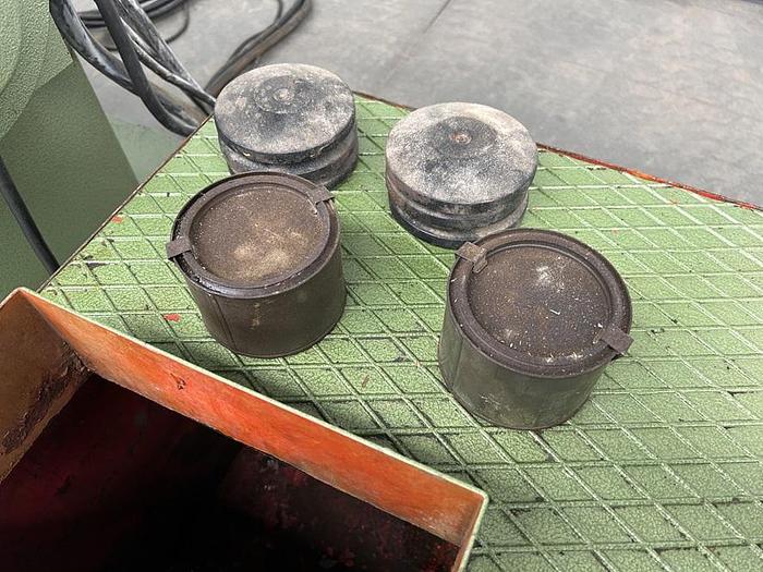 D'occasion Affuteuse de fers Gockel G40EL