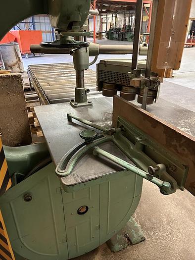 D'occasion Scie à ruban avec entraineur dédoubleur Guilliet