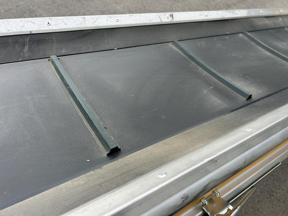 Used Convoyeur à tapis BARON CU300