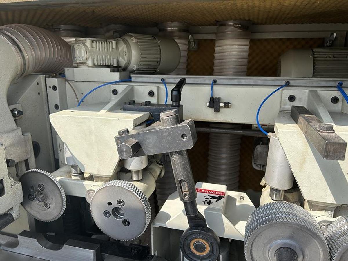 Used Moulurière Weinig Profimat 23 largeur 240mm