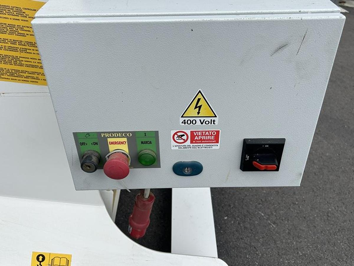 Used Broyeur à déchets PRODECO M-0