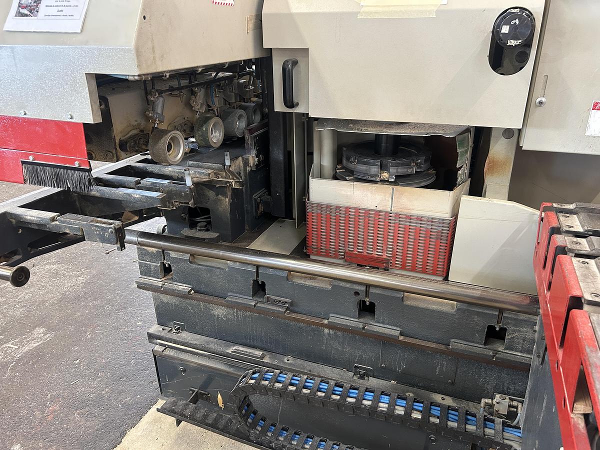 Used Centre d'usinage WEINIG UNICONTROL 6