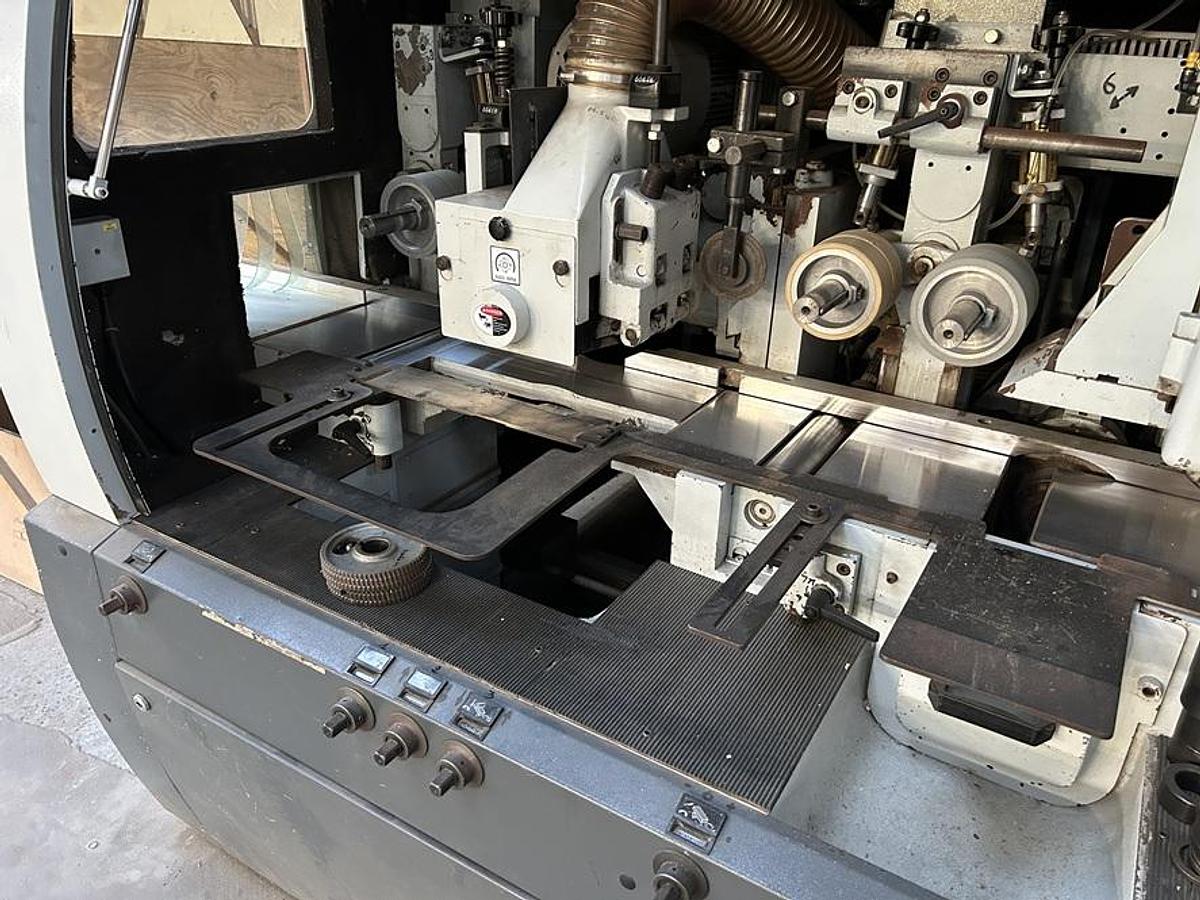 Used Moulurière KUPER SWT XL-6A+U