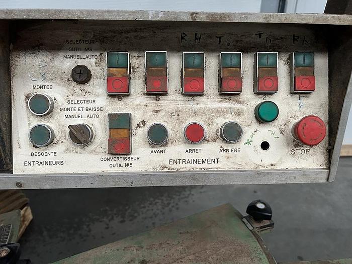 Utilisé Moulurière TSN KX6