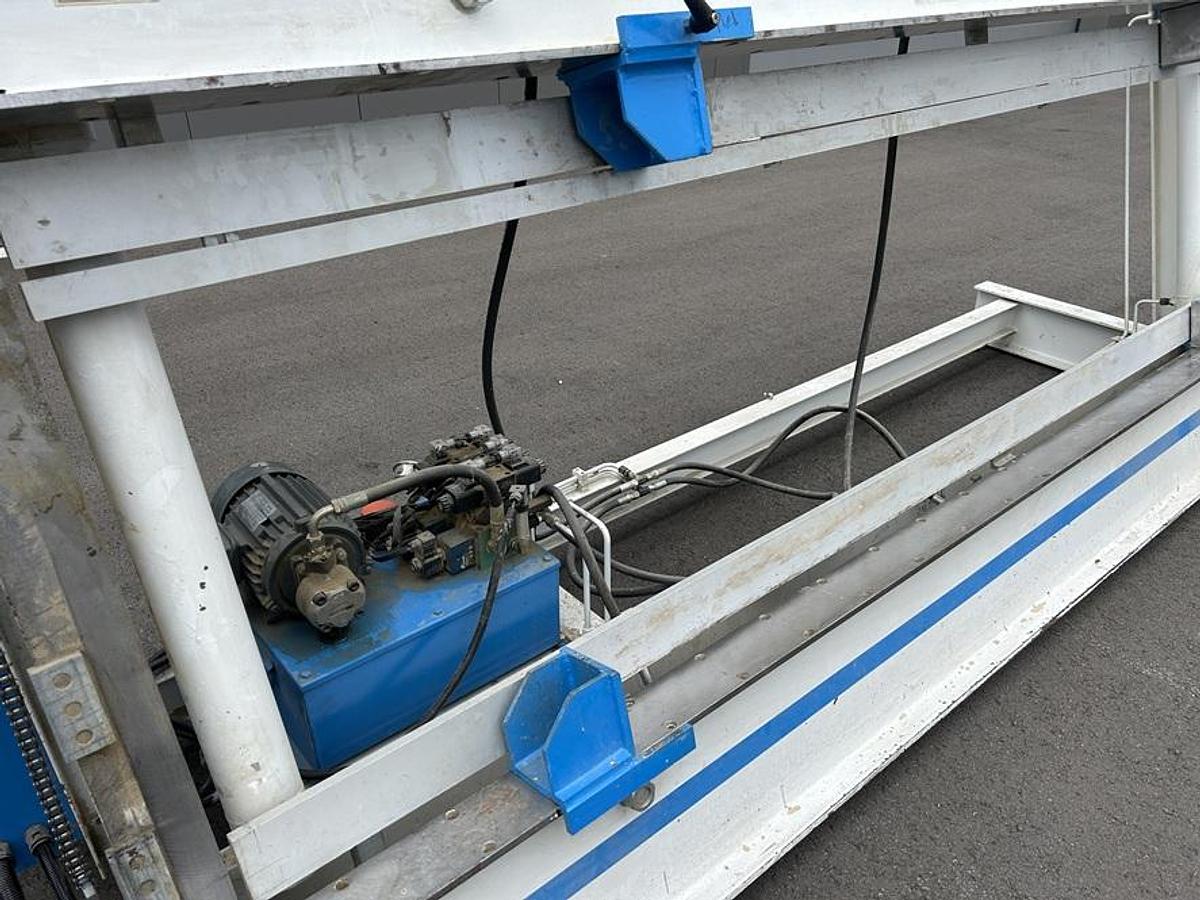 Used Cadreuse à poutre MARZZANI VELA-VEB