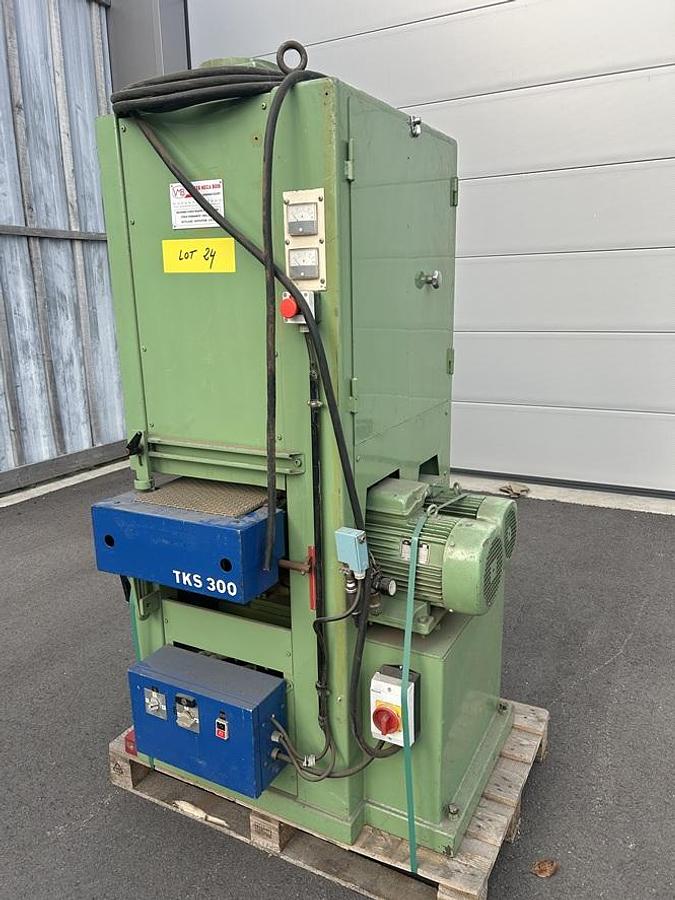 Used Ponceuse large bande BOERE TKS300