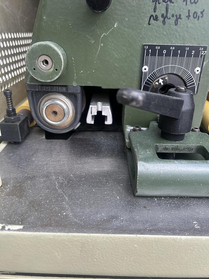 Used Ponceuse large bande SCM SANDYA UNO