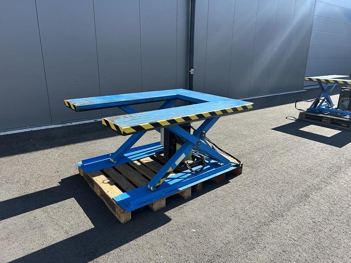 Used Table élévatrice INTERLIFT 1250kg