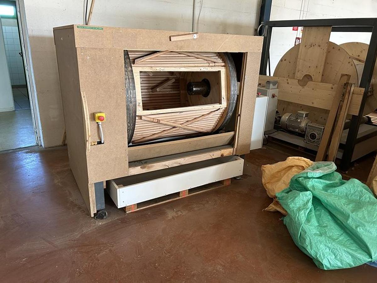 Used Brasseur-ponceuse pour pièces rondes