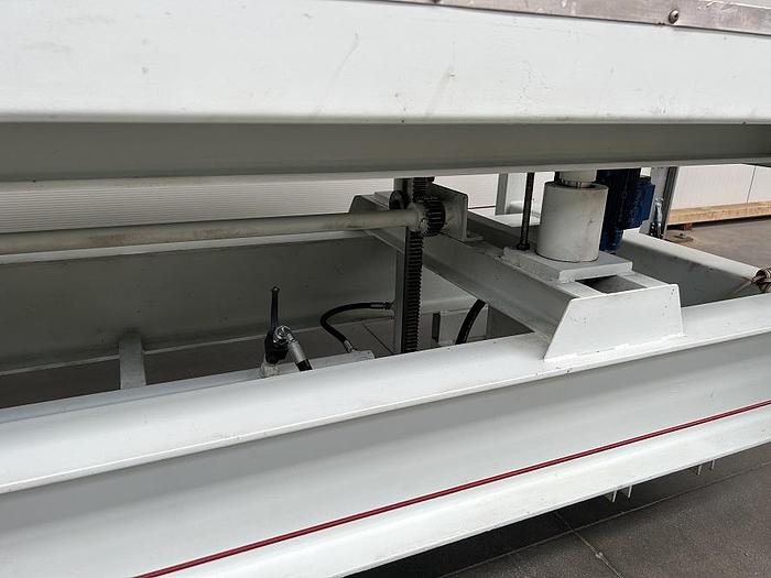 Utilisé Presse à plaquer CMC PF20