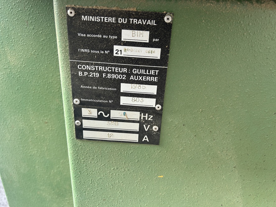 Used Scie circulaire inclinable Guilliet