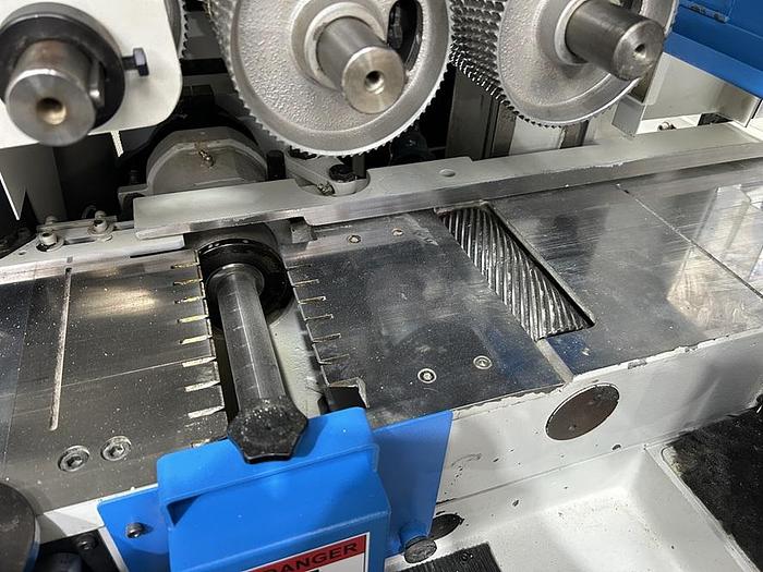 D'occasion Moulurière Linnerman 423C