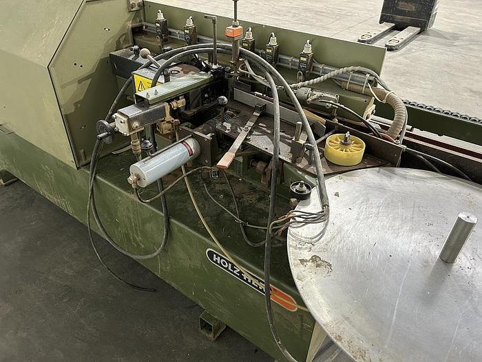 Utilisé Plaqueuse de chants Holz-Her 