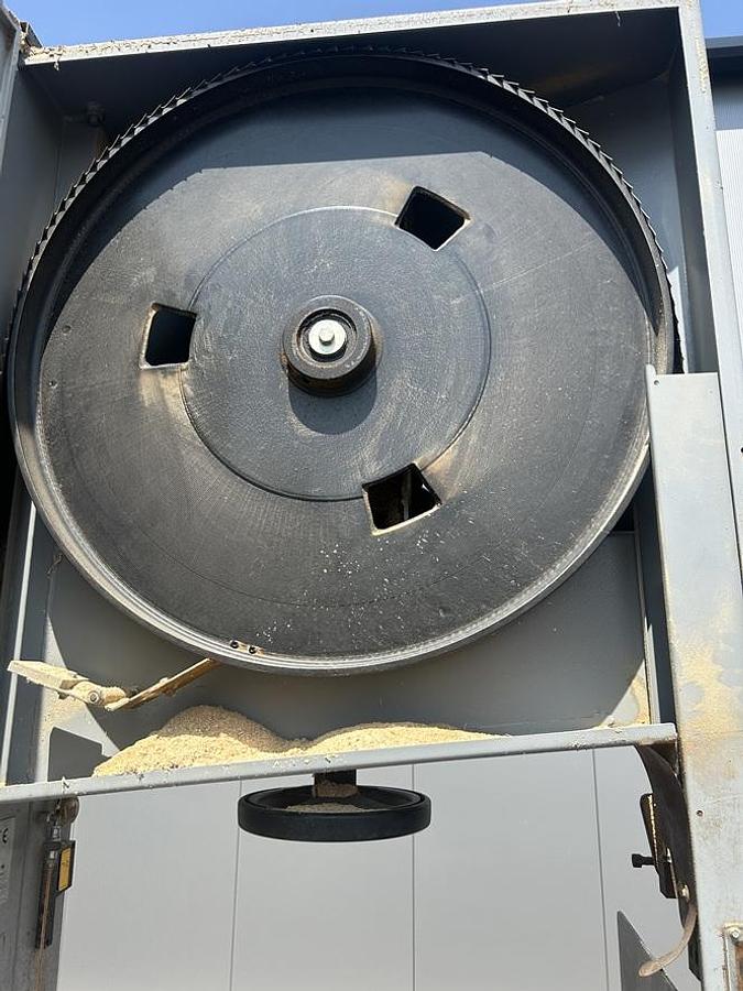 Used Scie à ruban dédoubleur MEBER900