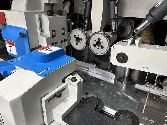 D'occasion Moulurière Linnerman 423C