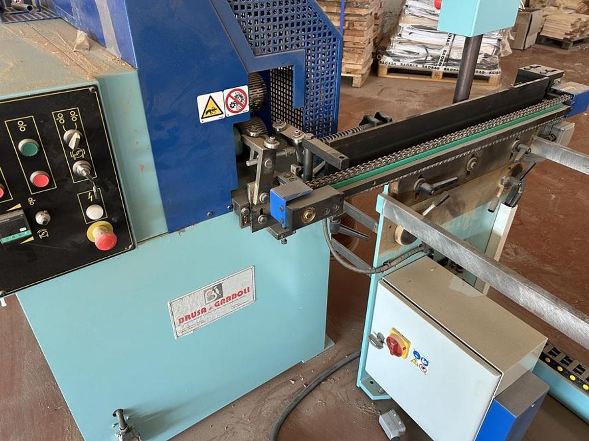 Used Arrondisseuse BRUSA GARBOLI TV65 + chargeur automatique CUV