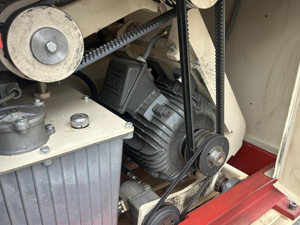 Used Troçonneuse JRION UKS 600/HABS avec buttée numérisée