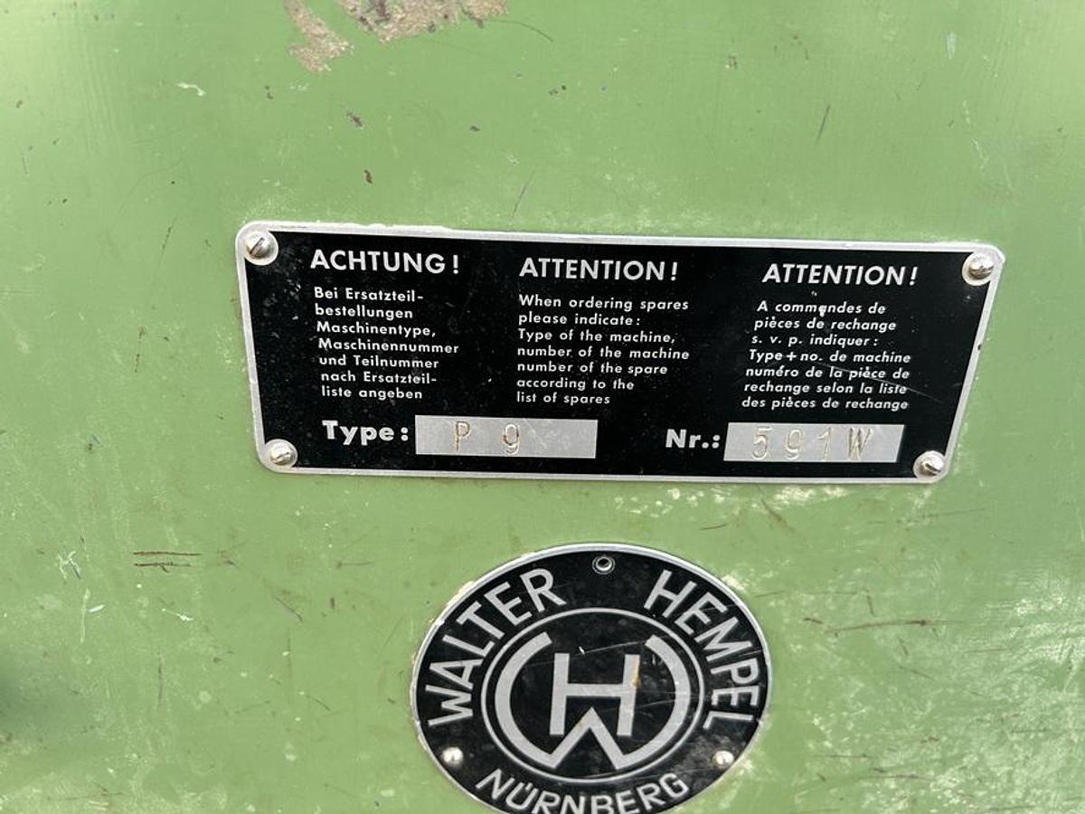 Used Ponceuse à carousel Hempel P9