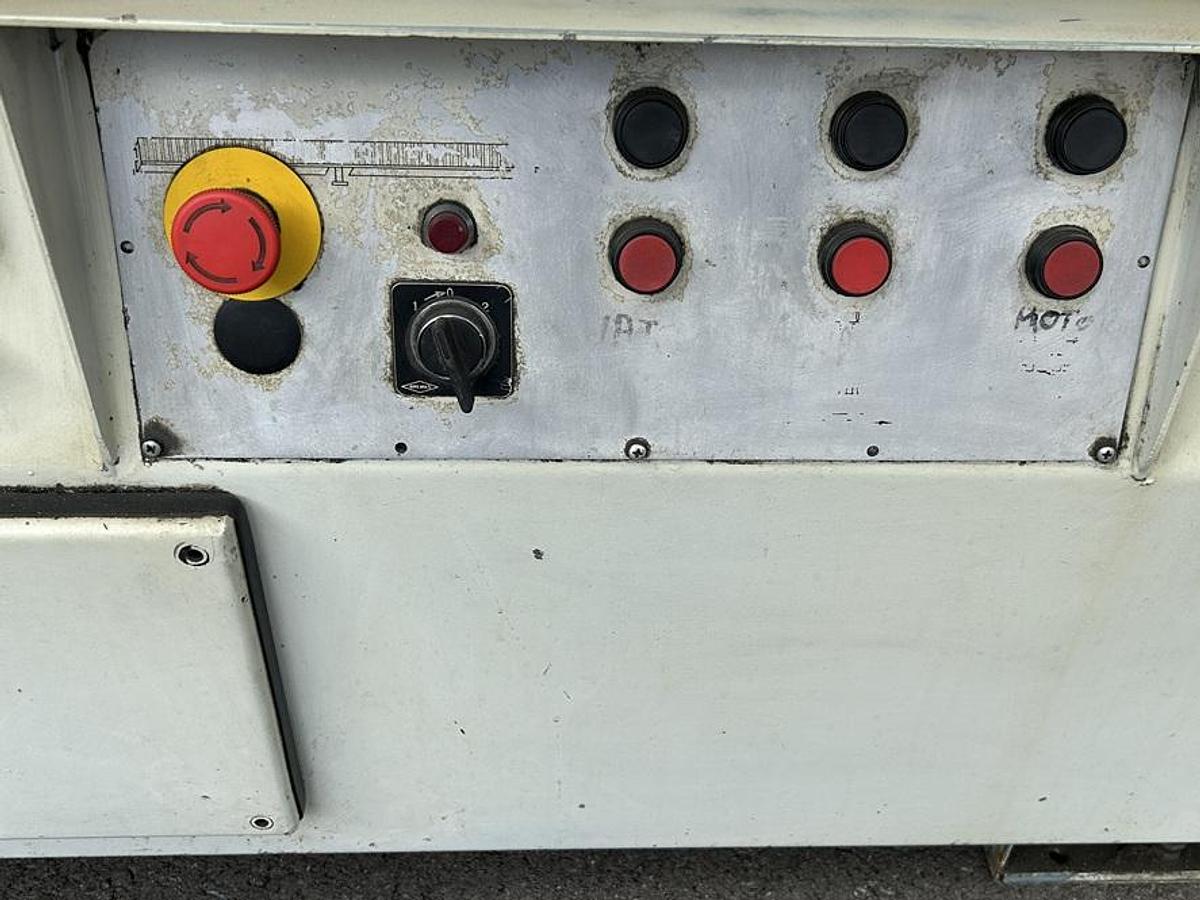 Used Affuteuse magnétique MVM AF1500