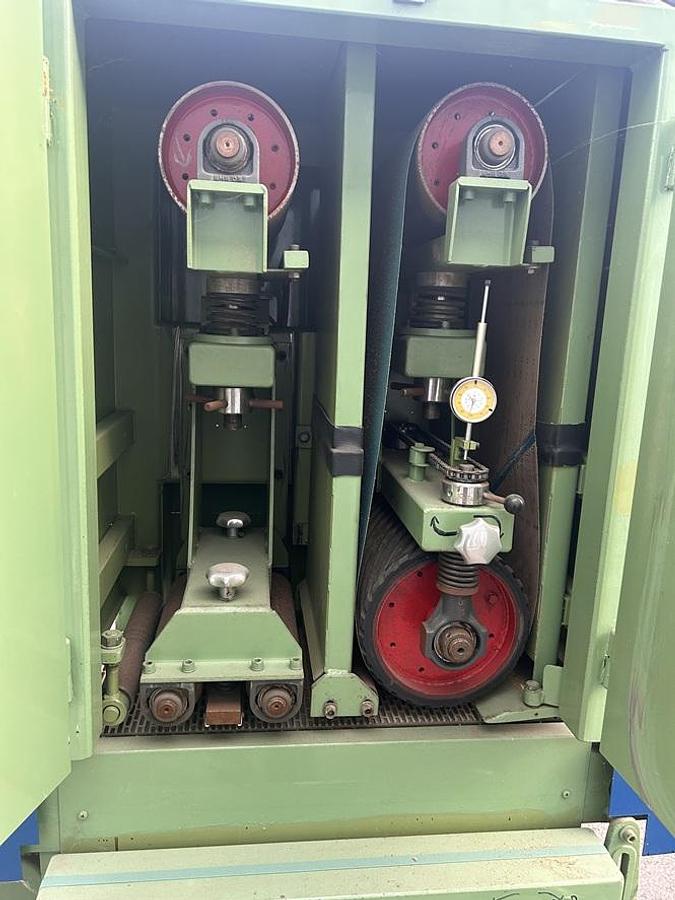 Used Ponceuse large bande BOERE TKS300