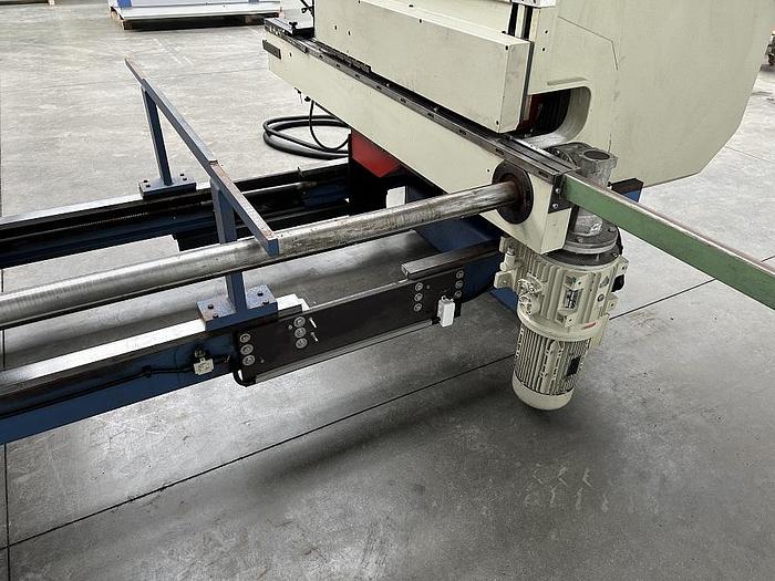 Utilisé TENONNEUSE DOUBLE  FRIULMAC FLOORMAT/E