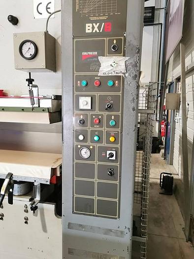 D'occasion Presse à plaquer