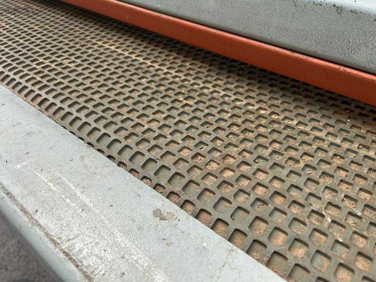 Used Ponceuse large bande KUNDIG TOPIQ