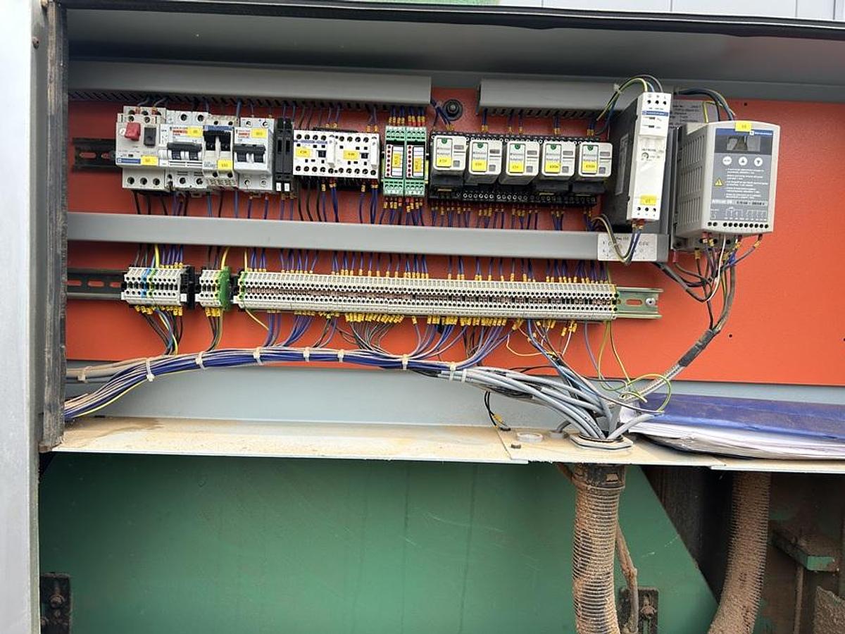 Used Ponceuse large bande KUNDIG TOPIQ