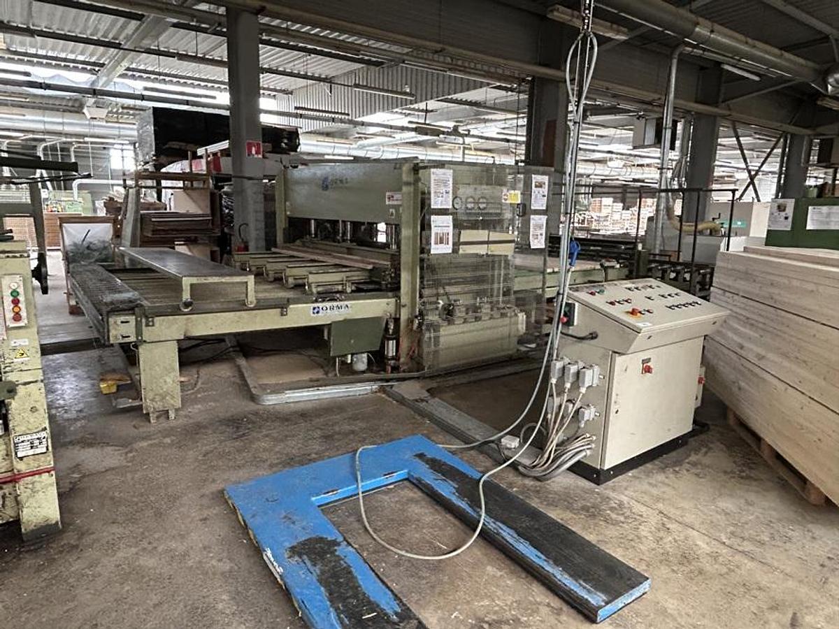 Used Presse à panneauter ORMA LS/R25/13 + Encolleuse SC2R-300