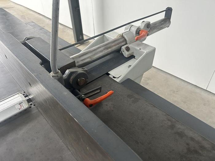 D'occasion Dégauchisseuse Haco Guilliet CIK410