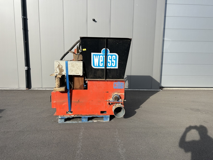 Used Broyeur lent à déchets WEISS CR25-225