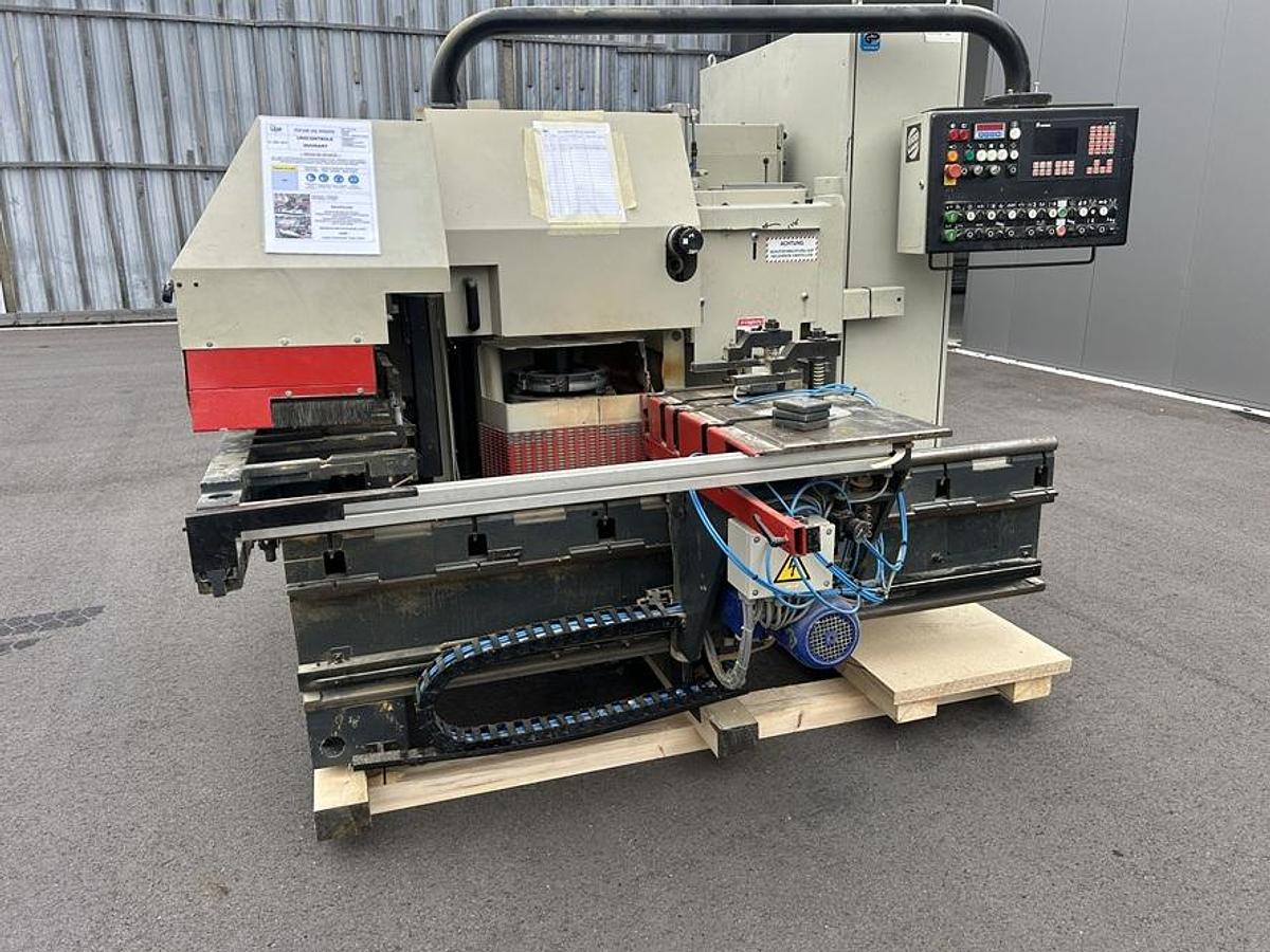 Used Centre d'usinage WEINIG UNICONTROL 6