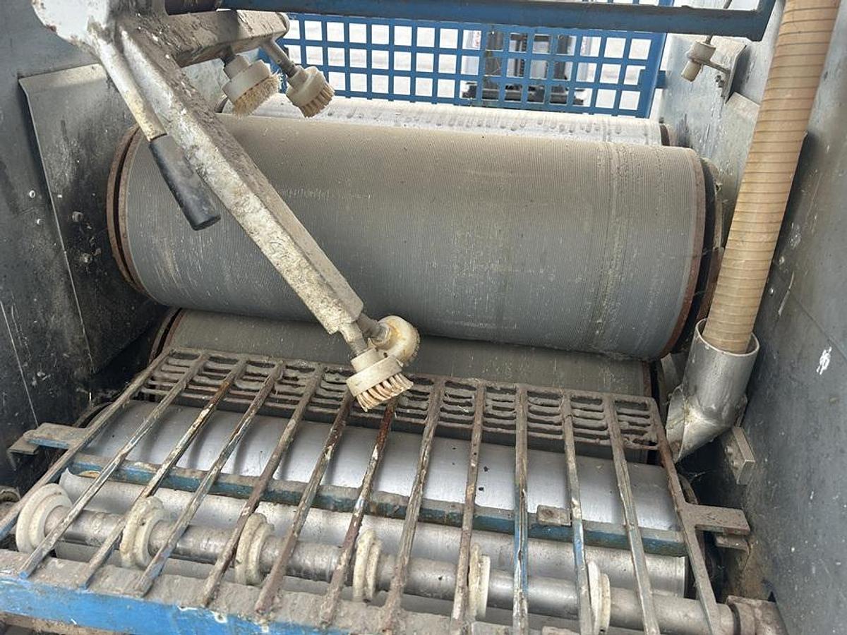 Used Encolleuse OSAMA S4R/P-600