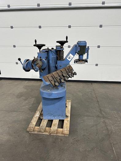 Utilisé Affuteuse Chuet