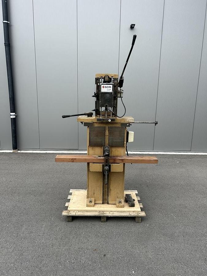 Used Mortaiseuse à chaine SCM OMM 250