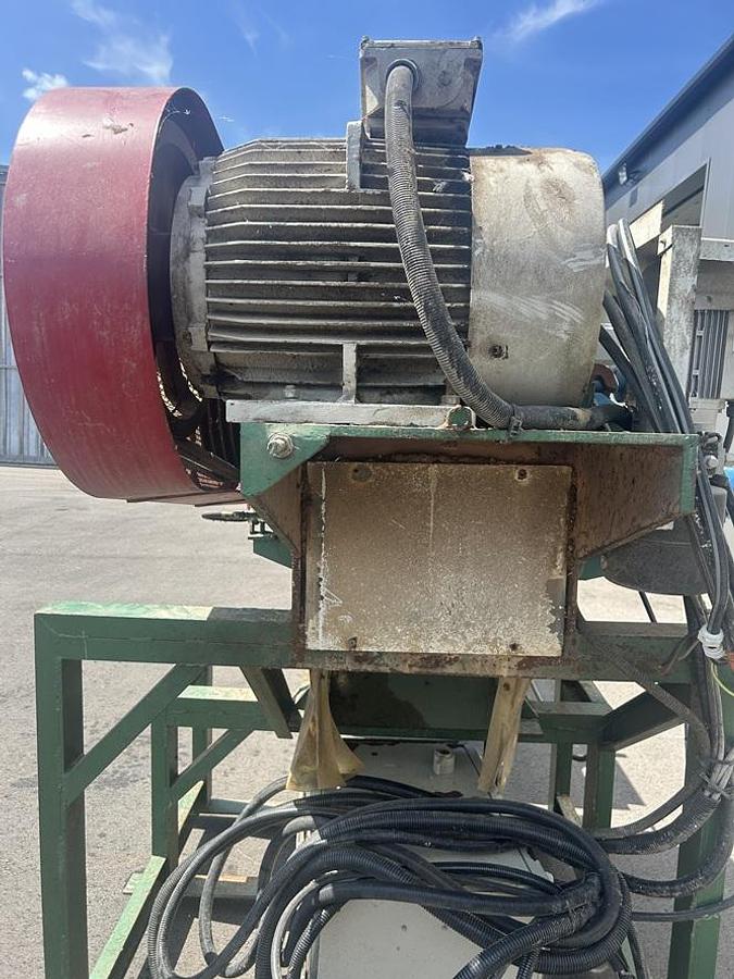 Used Broyeur Déchiqueteur à déchets ZENO 400/200