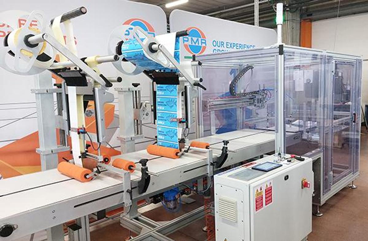 Etichettatrice automatica robotizzata per due etichette superiori - M3010R