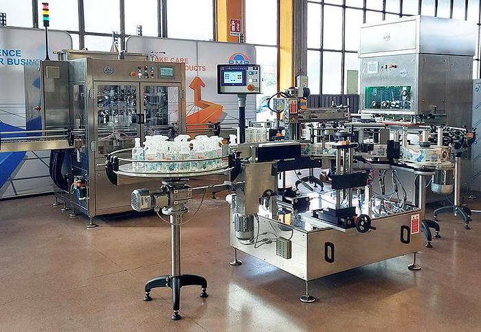 Linea per riempimento,tappatura ed etichettatura per detergenti - RTE6U