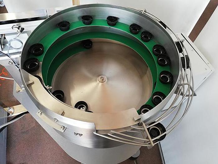 TAPPATORE AUTOMATICO TOTAL BRUSHLESS PER TAPPI A VITE - TTB