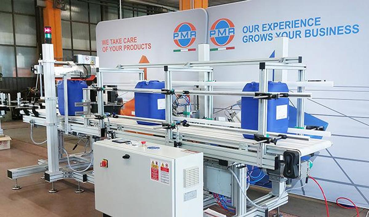 Etichettatrice automatica frontale e laterale per taniche – M3015FS