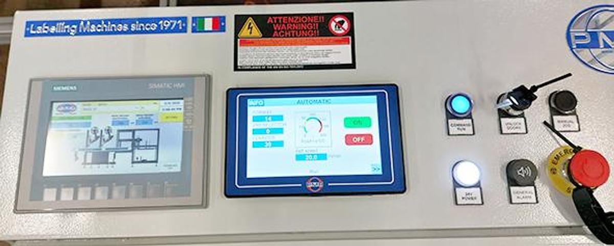 Etichettatrice automatica robotizzata per due etichette superiori - M3010R