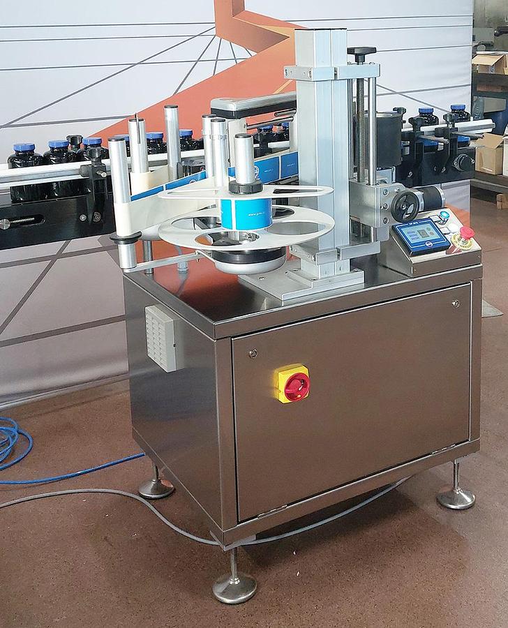 Etichettatrice automatica per prodotti cilindrici – M3005T PRO