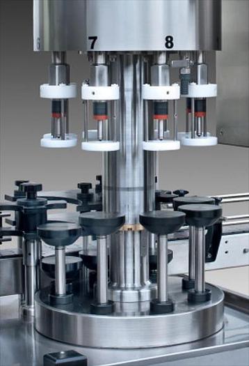 Monoblocco per riempimento e tappatura per olio - MFC OIL