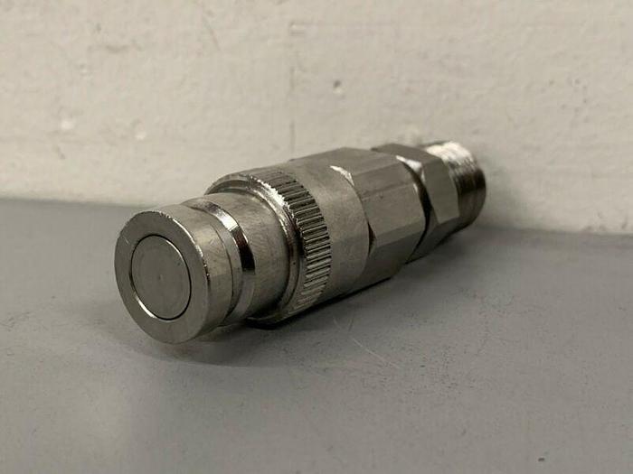 Used Snap-Tite S71-3N4 Quick Connects w/ .75" Fittings