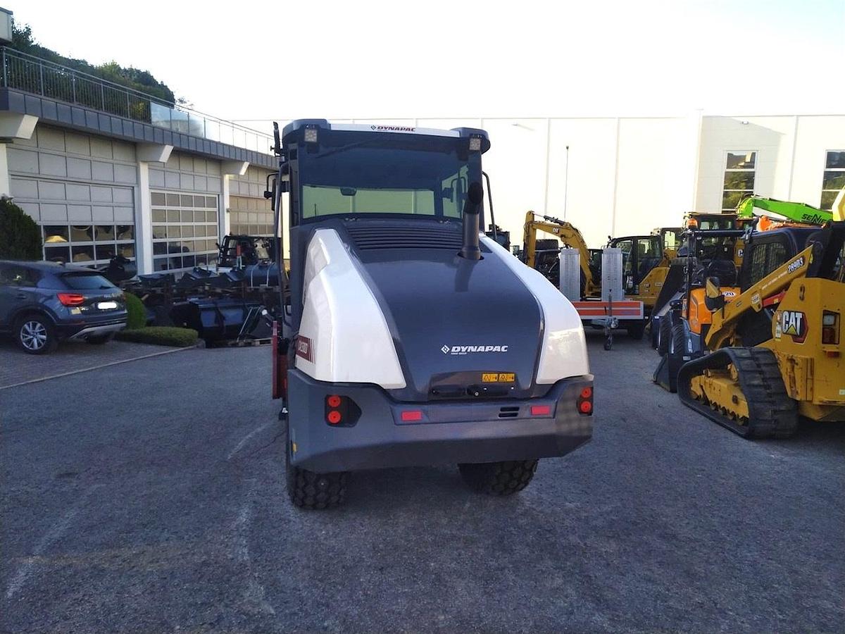 2025 Dynapac CA1500 D